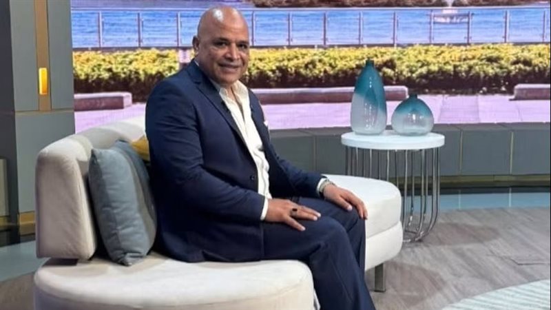 أيمن عبداللطيف 