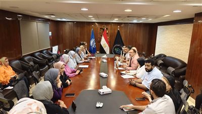 اجتماع بين الرعاية الصحيةو التأمين الشامل