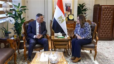 منال عوض تتابع مع محافظ جنوب سيناء موقف المشروعات التنموية والخدمية بالمحافظة