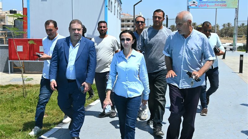 محافظ البحيرة تتفقد