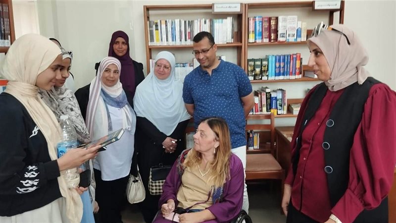 دكتورة إيمان كريم 