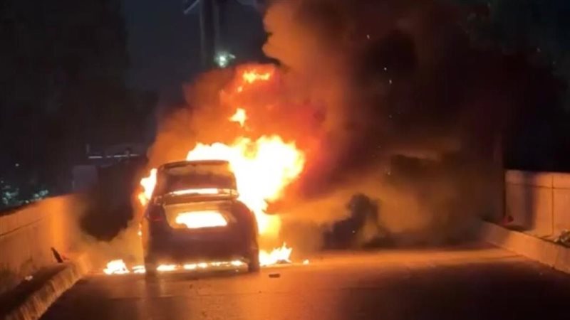 اشتعال النيران في