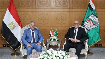 رئيس هيئة قضايا الدولة يستقبل رئيس جامعة السويس للتهنئة بالمنصب الجديد