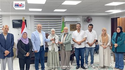 رئيس مركز ومدينة ابشواى تكرم أوائل الشهادة الإعدادية بديوان مجلس المدينة