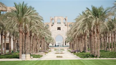 الجامعة الأمريكية تطلق الإصدار الرابع من تقرير الاستدامة 2026