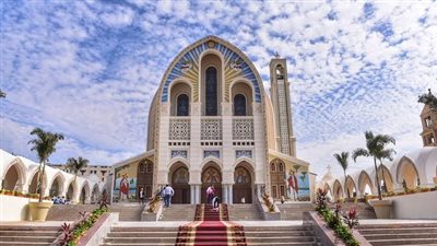 الكنيسة القبطية تهنئ الرئيس السيسي والشعب المصري بذكرى ثورة 23 يوليو