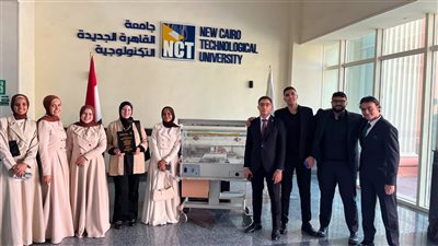 طلاب جامعة القاهرة الجديدة التكنولوجية يبتكرون منصة تدمج التكنولوجيا بالسياحة 