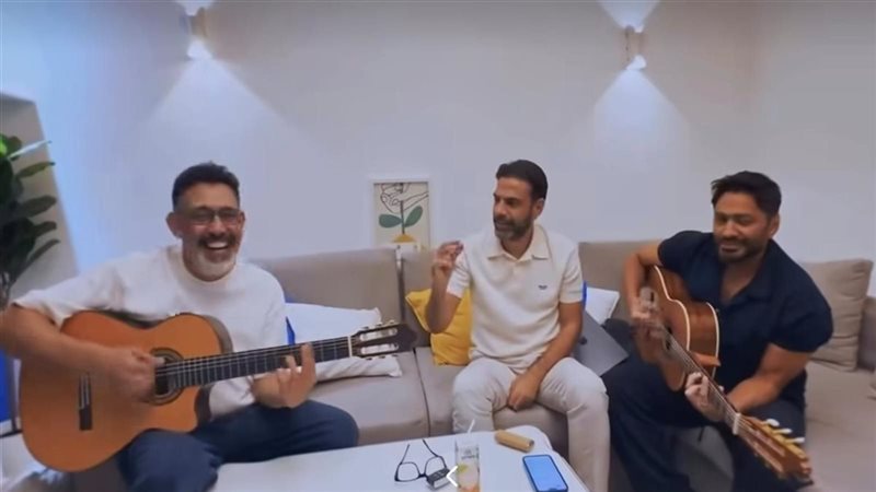عمرو مصطفى 
