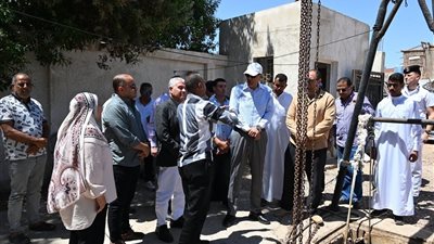محافظ جنوب سيناء يتابع الحالة الفنية لمحطة رفع العصلة القديمة بدهب