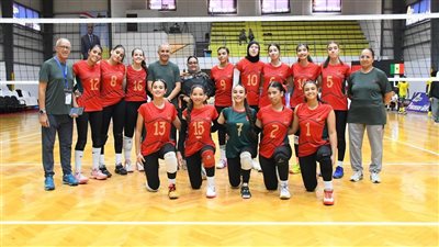 المغرب يفوز على السنغال في افتتاح بطولة أفريقيا للناشئات للكرة الطائرة