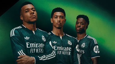 ريال مدريد يكشف عن القميص الثاني للموسم الجديد.. الأخضر يعود بتصميم عصري