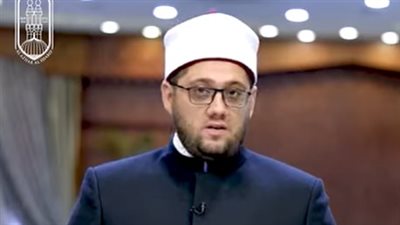 ردًا على مزاعم تأخر تدوين السنة.. عالم أزهري: كتابتها بدأت في عهد النبي ﷺ