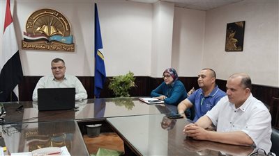 ياسر عمارة يتابع تسليم أسئلة الإعدادية ويطمئن على انتظام الامتحانات