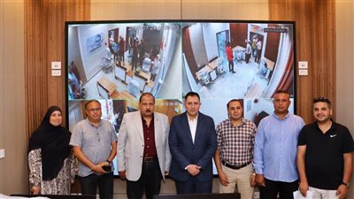 محافظ دمياط يتفقد مركز سيطرة الشبكة الوطنية بشركة مياه الشرب والصرف الصحي