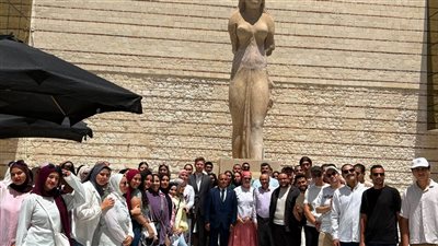 المركز الثقافي الروسي يحتفل بعيد “المرشد الروسي” لدعم وتأهيل المرشدين السياحيي