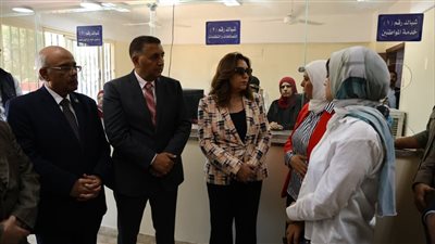 وزيرة التنمية المحلية ومحافظ القليوبية يفتتحان المركز التكنولوجي الجديد بطوخ