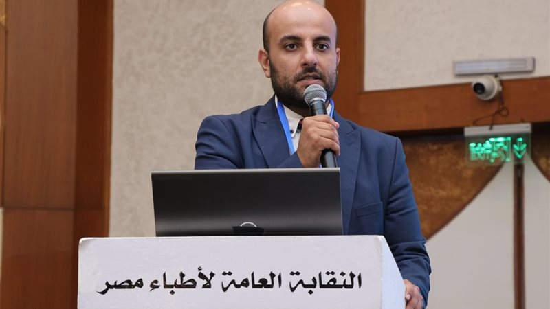 د. عبد الرحمن مصطفى
