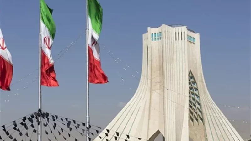 إيران