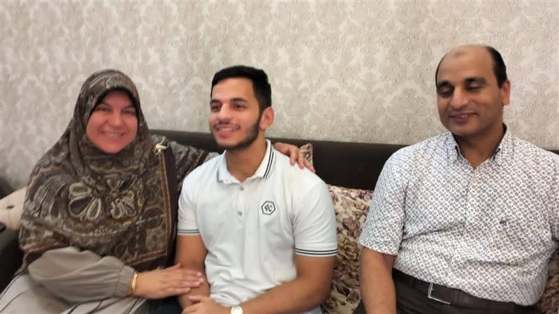 محافظ دمياط يهنئ