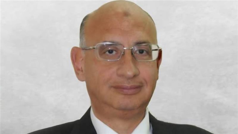 الدكتور خالد شريف