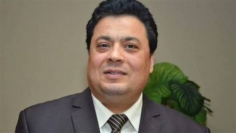 الدكتور عادل عصمت