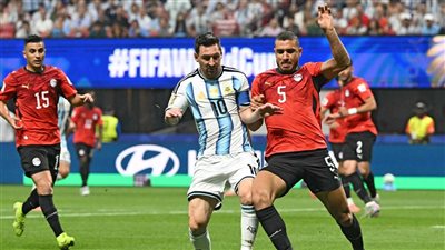 بعد انتهاء المونديال.. اعتراف رسمي بخطأ تحكيمي في مباراة الأرجنتين