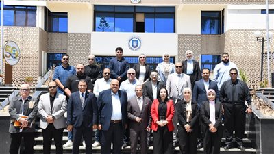 المركز الجامعي للتطوير المهني بجامعة قناة السويس يعقد المائدة المستديرة الرابع