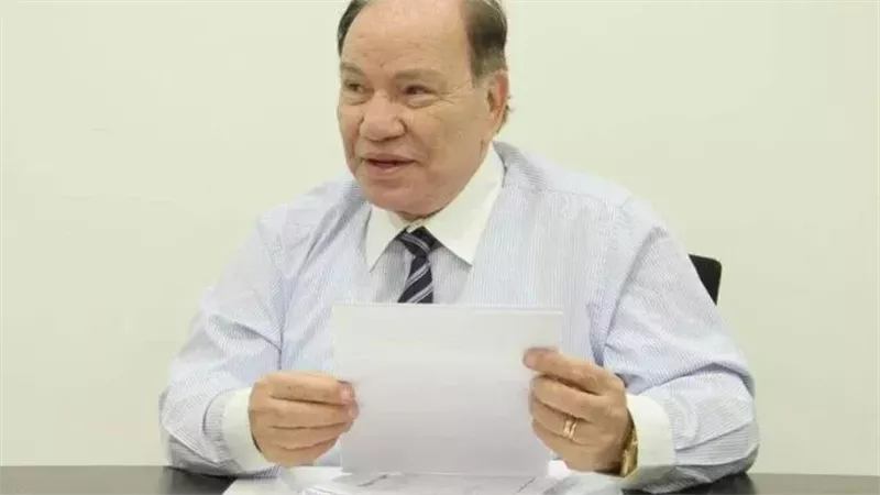 صديق عفيفى 