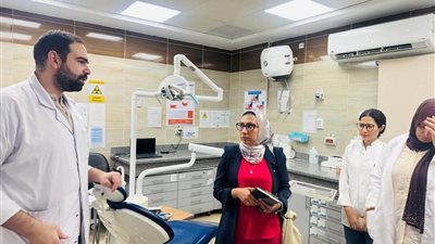 مدير الرعاية الأولية يتفقد مركز طب أسرة صحة مصر بالسويس لمتابعة انتظام الخدمات