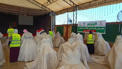 معرض خاص لتوزيع فساتين زفاف على 125 عروسة يتيمة في كفر الشيخ