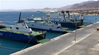 الحوثيون تستهدف ناقلة نفط سعودية بصاروخ باليستي في البحر الأحمر
