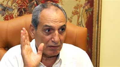 الاتحاد المصري لكرة القدم ينعي رئيسه السابق الدهشوري حرب