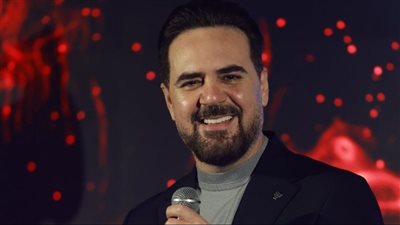 وائل جسار: يشرفني تقديم دويتو مع فضل شاكر         