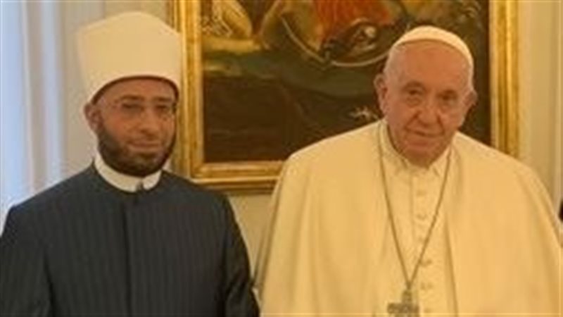 وزير الأوقاف ينعي
