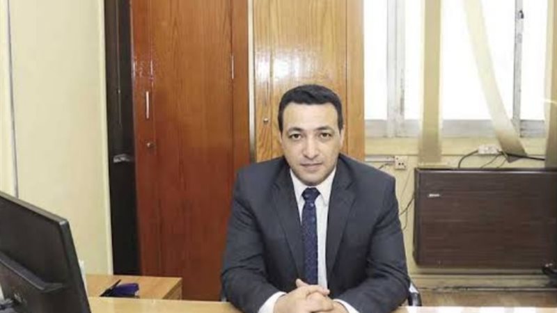 الأستاذ علاء عبد