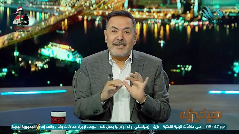 الإعلامي خيري رمضان