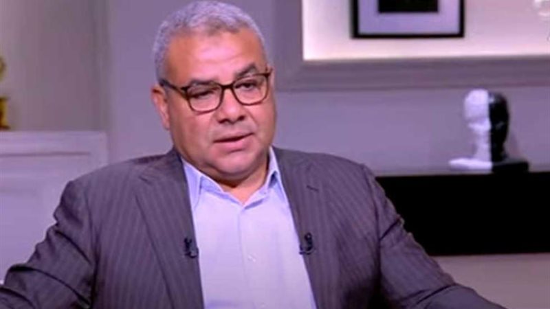 الكاتب الصحفي سمير