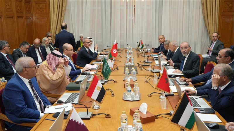 اجتماع وزير خارجية