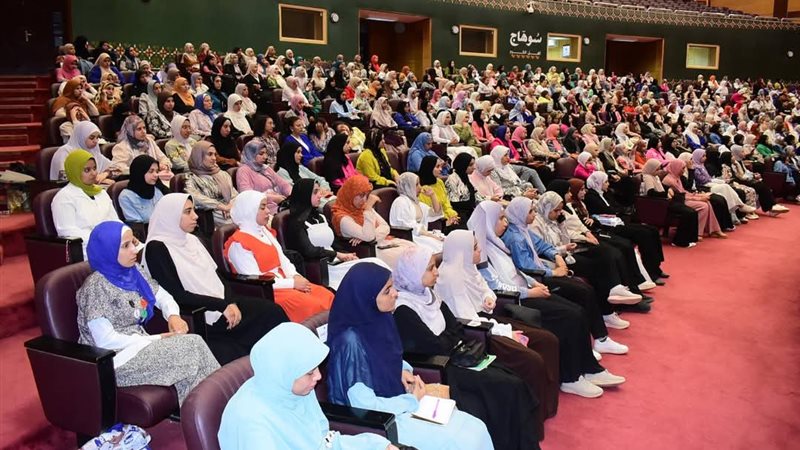 حضور طلاب جامعة سوهاج