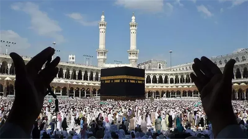 الميقات المكاني لمن