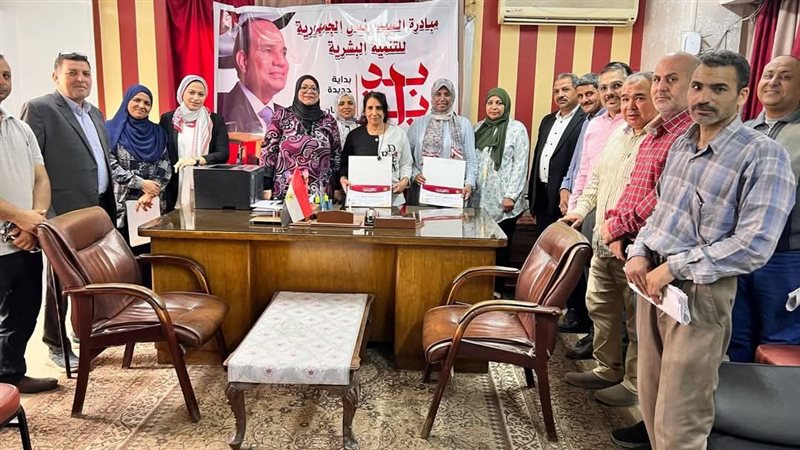 محافظ المنيا