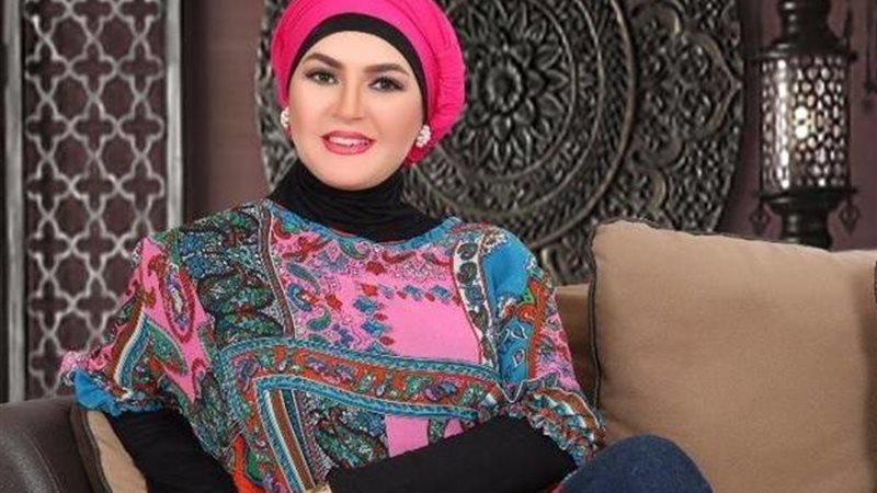 الفنانة المعتزلة