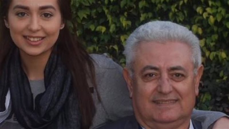 هبة مجدي و والدها