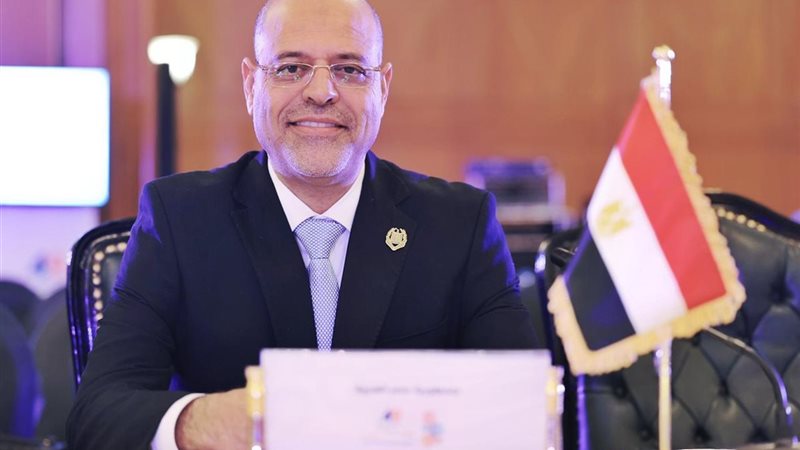 وزير العمل