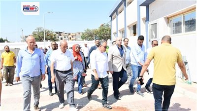 محافظ الفيوم يتابع ميدانيا أعمال تشغيل محطة قحافة لمياه الشرب