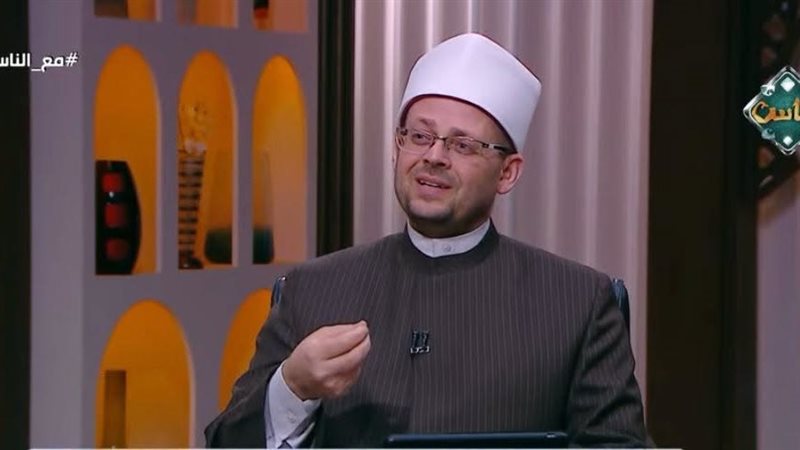 الدكتور أسامة فخري