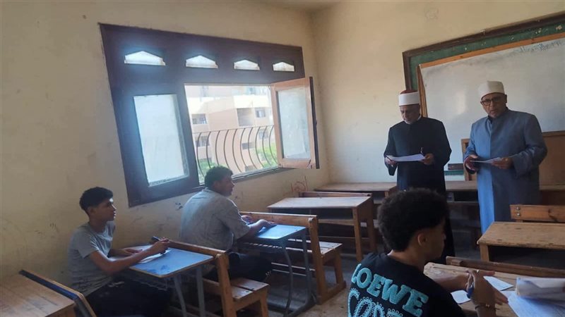رئيس قطاع المعاهد