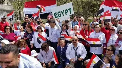 من الرقمنة للتأمين.. المبادرات التي أطلقتها الدولة لخدمة المصريين بالخارج