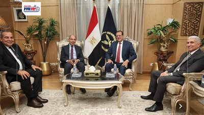 محافظ المنيا يهنئ مدير الأمن الجديد بمناسبة توليه مهام منصبه 