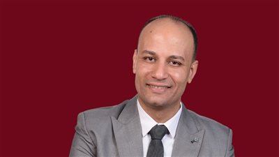 حسين حلمي: التعليم ليس مجالًا للنصب.. والكيانات الوهمية تهدد المجتمع